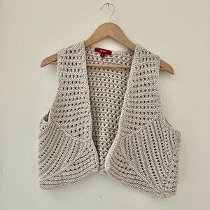 Monsoon Cream Crochet crop Knit Vest size large